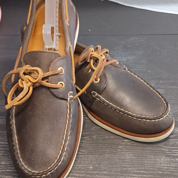 slim fit dress slacks Sperry Men's Gold Cup Authentic Original Cross Lace Boat Shoe – Saint  Bernard main image 0